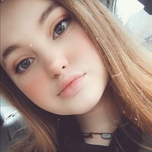 Meet your Posher, Devan